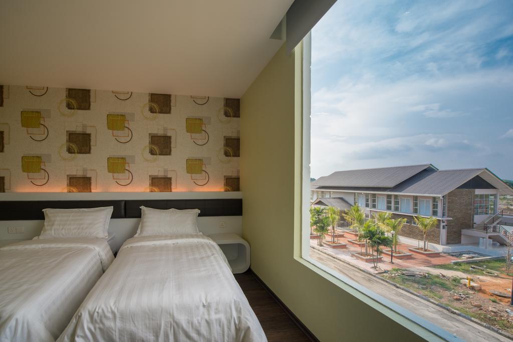 Riverfront Sentral Hotel Malacca Exterior foto